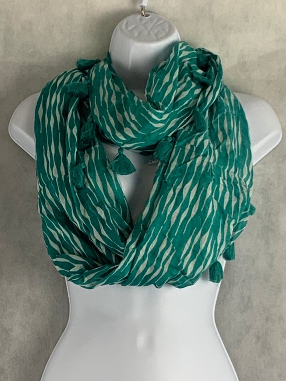 Echo Design Women's Circular Waves Loop Scarf, Caribbean Blue Teal, One Size